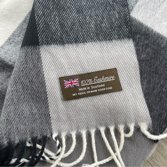 Cashmere Plaid Fringe Scarf in Black and Gray - Picture 2 of 4